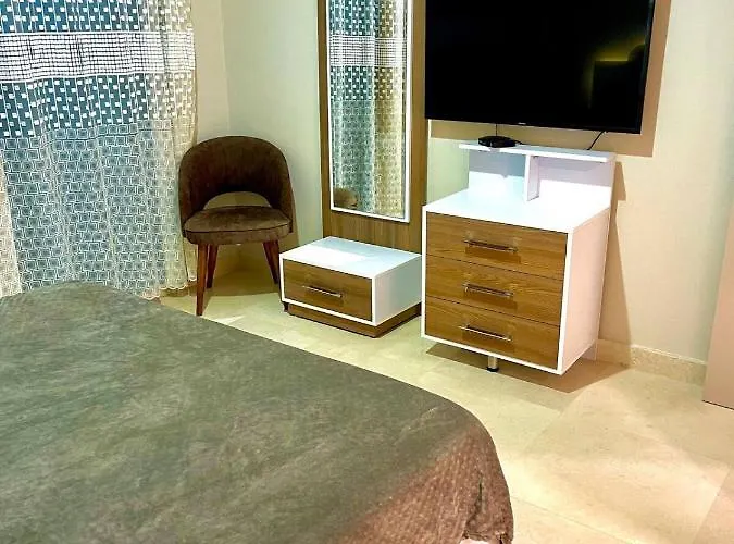 Mangrove 2 Bedroom